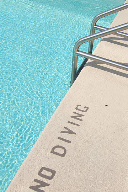istock Swimming Pool - No Diving 184153490
