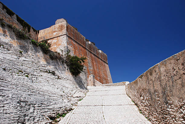 istock Entering fortress in Bonifacio 184182610