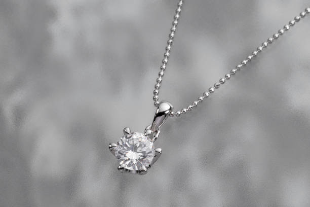 istock Stylish and beautiful diamond necklace 1841910074