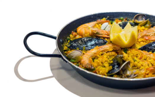 A typical Spanish dish: Mixed Paella.