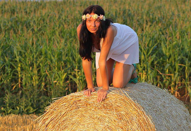 istock Girl at cornfield 184196069