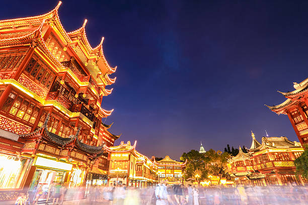 istock shanghai yuyuan garden at night 184224401