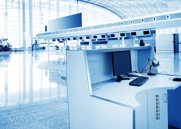 istock The service of airport terminals 184233923