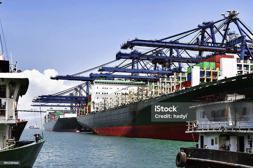 sea port und der cranes - Lizenzfrei Abenddämmerung Stock-Foto