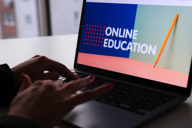 istock Woman teaches online class on her laptop 1842517331