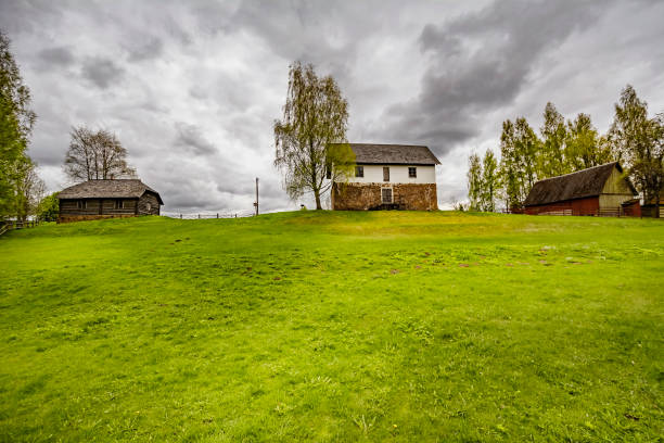 Maison ancienne dans la zone rurale - Photo