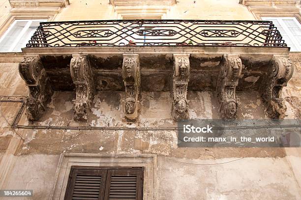 Barocke Säulengebälk Lecce Italien Ab Stockfoto und mehr Bilder von Apulien - Apulien, Architektonisches Detail, Architektur