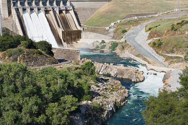 istock Folsom Dam and American River 184266693
