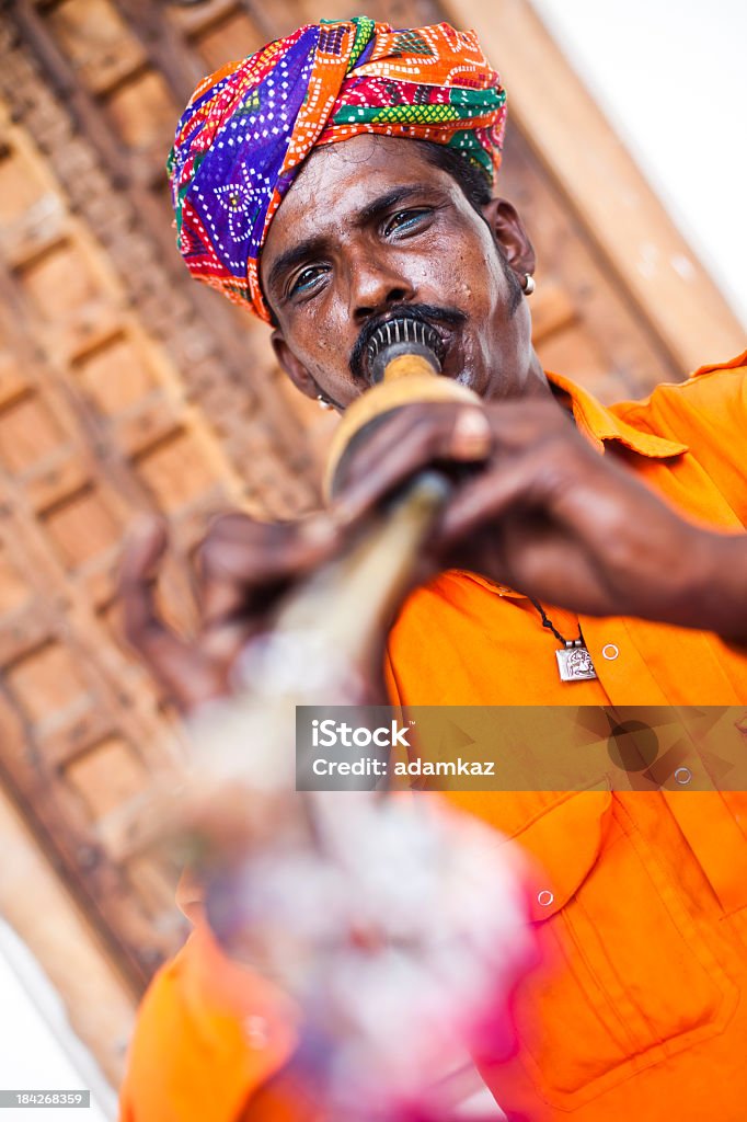 Indian Charmeur de serpent - Photo de Adulte libre de droits