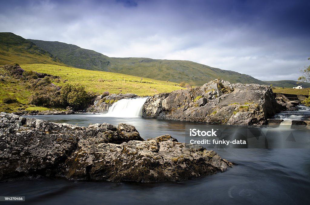 Aasleagh Falls - Foto de stock de Condado de Mayo libre de derechos