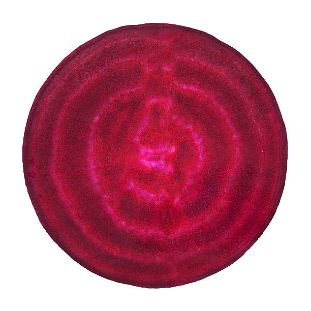 beet portion on white - biet stockfoto's en -beelden