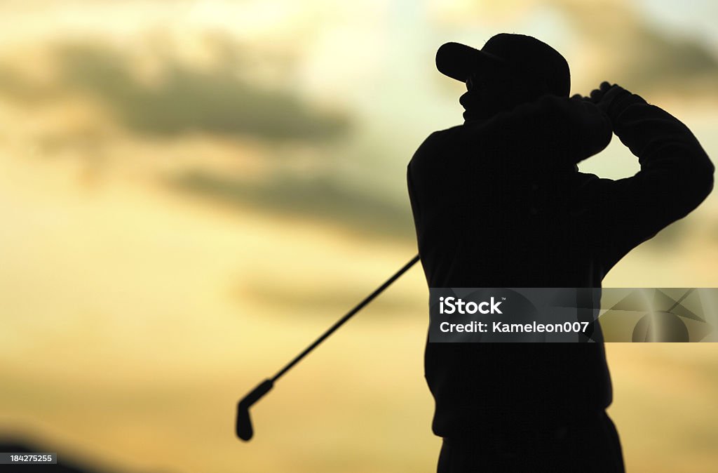 Golfista sylwetka - Zbiór zdjęć royalty-free (Golf swing)