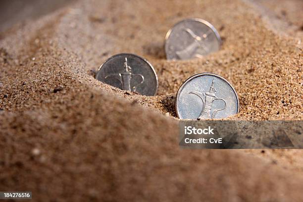 Foto de Dos Emirados Árabes Unidos Moedas e mais fotos de stock de Areia - Areia, Duna, Emiratos Árabes Unidos