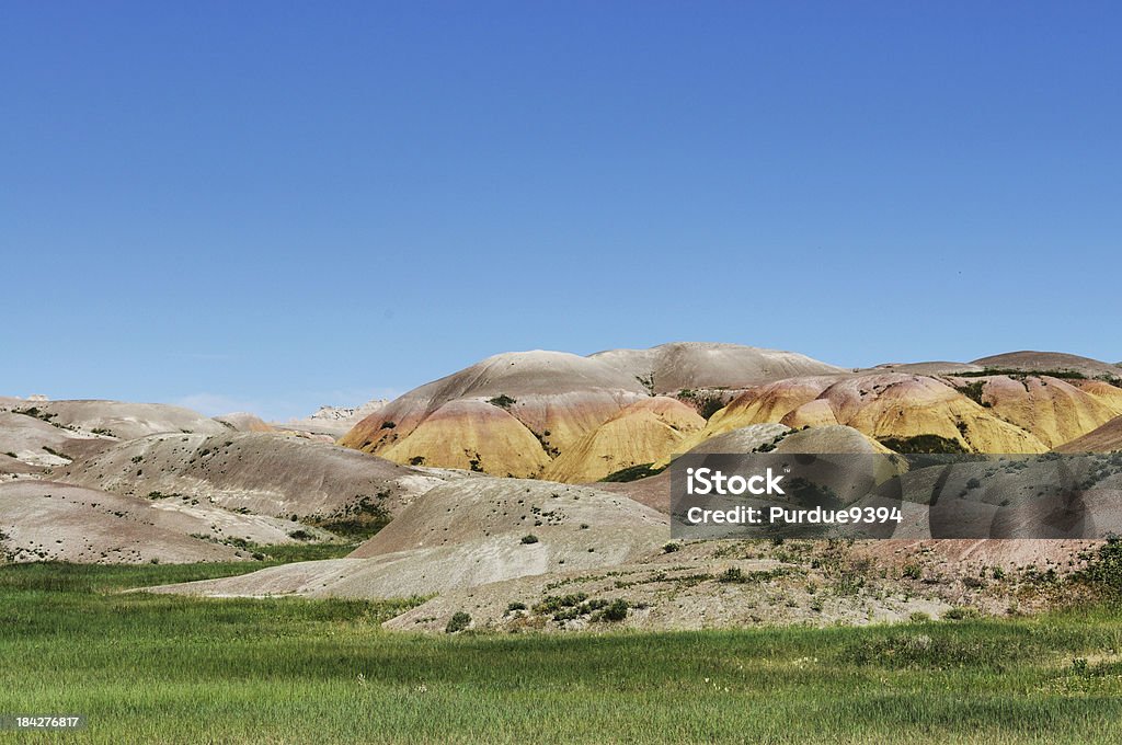 Żółty Mounds sekcji Park Narodowy Badlands Krajobraz w Stan Dakota Południowa - Zbiór zdjęć royalty-free (Park Narodowy Badlands)