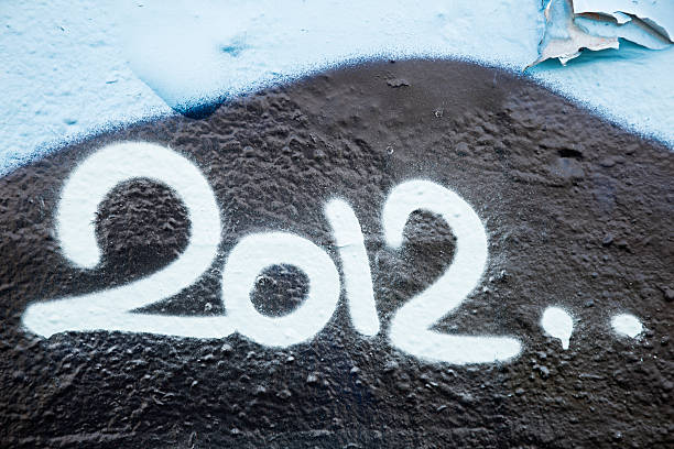 istock Year 2012 spray painted on grunge wall. Graffiti. 184279363