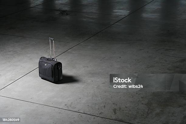 Sin Acomodador Equipaje Foto de stock y más banco de imágenes de Bolsa - Objeto fabricado - Bolsa - Objeto fabricado, Equipaje, Perdido