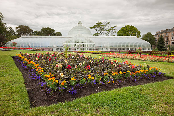 istock Botanic Gardens and The Kibble Palace 184280952
