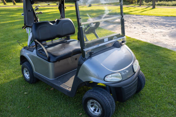 istock Golf Cart Drive through the Fairway 1842834590