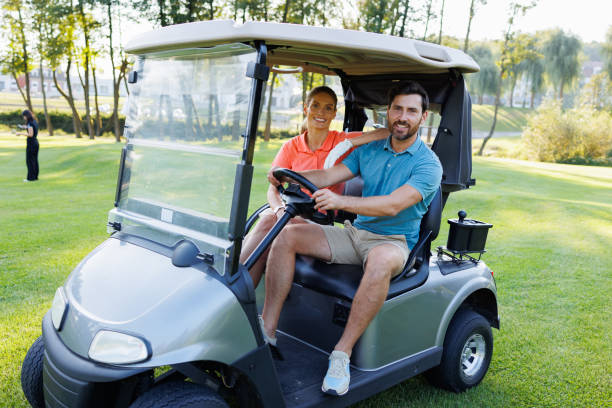 istock Carting Through Scenic Golf Landscapes 1842837204