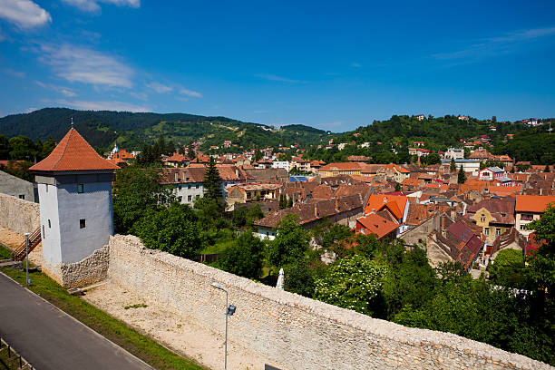 istock Fortified wall surrounding Brasov, Romania 184283926