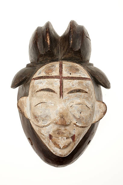 istock African mask isolated on white background 184285952