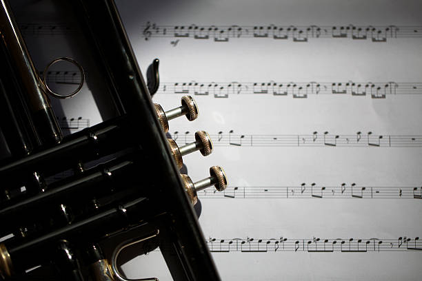 istock Trumpet and music 184288567
