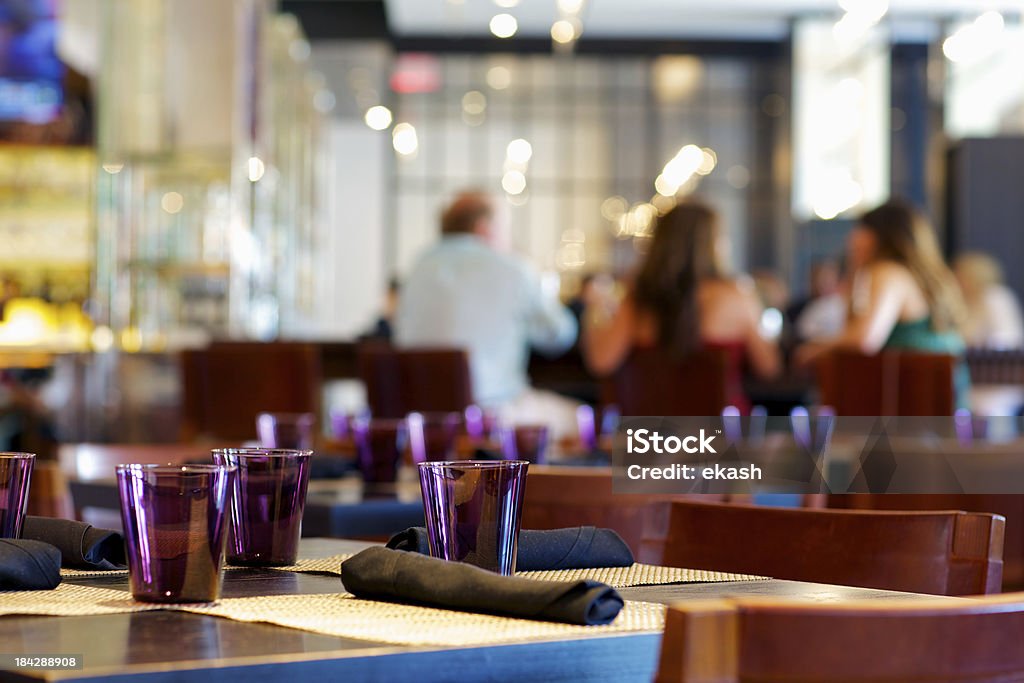 Posiłki w ekskluzywnej restauracji American - Zbiór zdjęć royalty-free (Alkohol - napój)