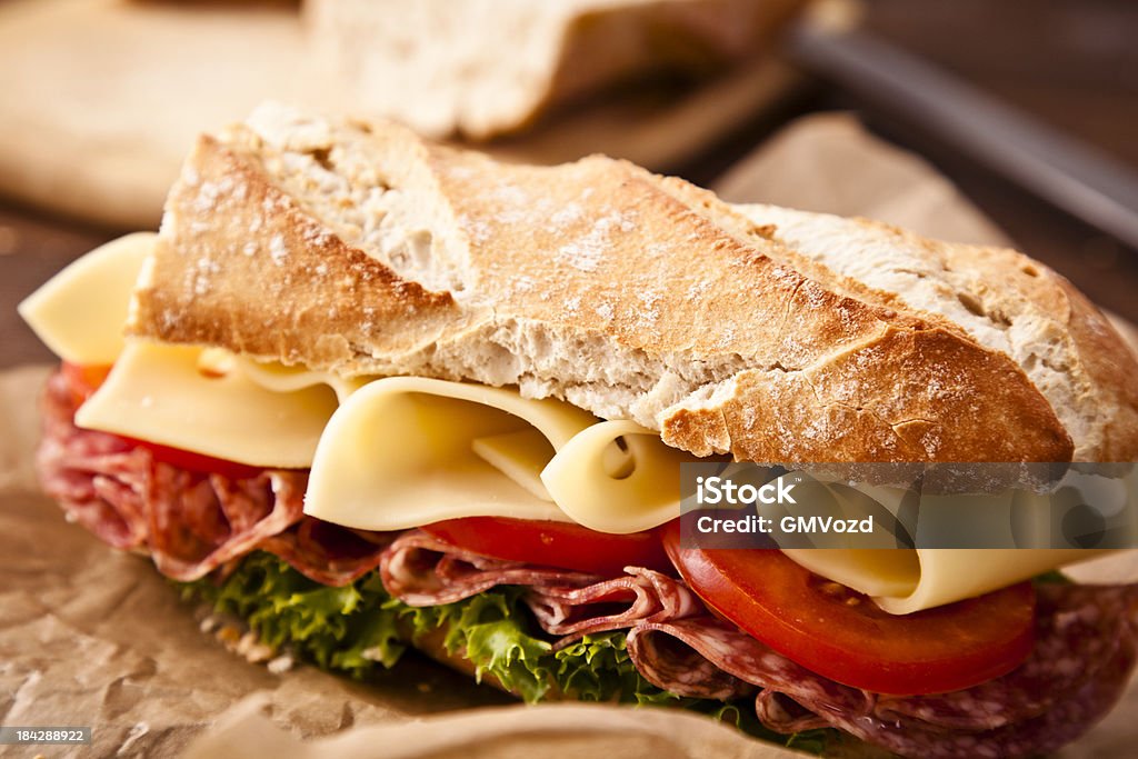 Sanduíche de baguete - Foto de stock de Alface royalty-free