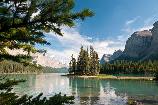 istock Spirit Island 184288989