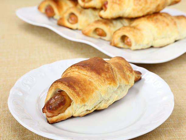 istock Sausage Croissant or Roll 184289449
