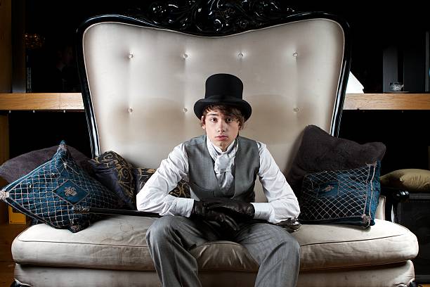 istock Pip on odd chair 2 184290542