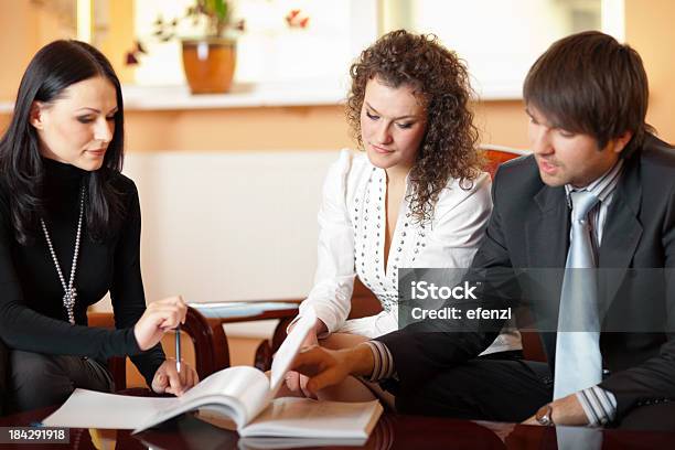 Young Couple With Insurance Agent Stock Photo - Download Image Now - Banking, Discussion, Elegance