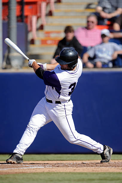 batedor - baseball hitting batting home run imagens e fotografias de stock