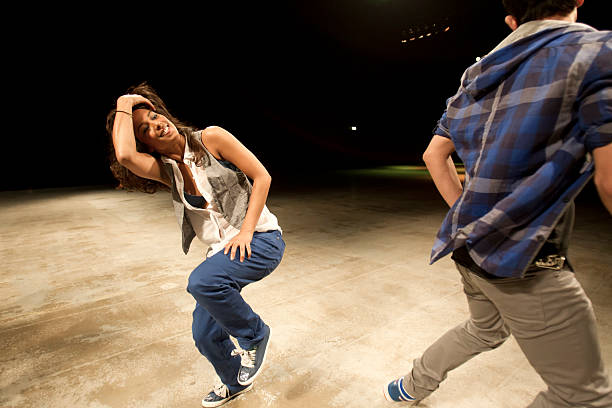 azione di ballo - dancing hip hop performing arts event artist foto e immagini stock