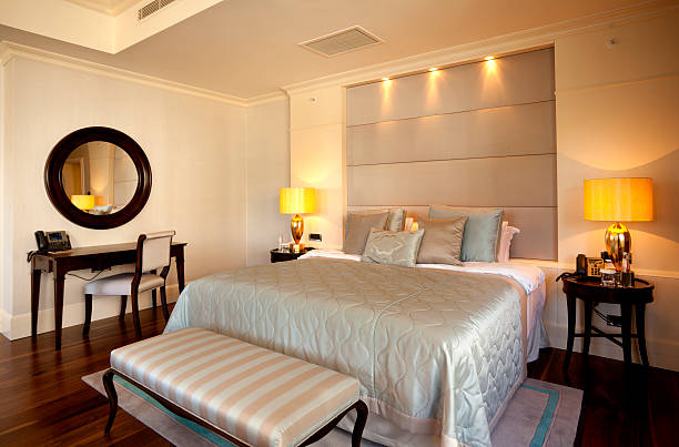 istock Luxury Bedroom XXXL 184293161