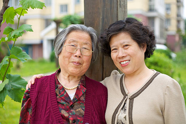 istock Mother and daughter 184293994