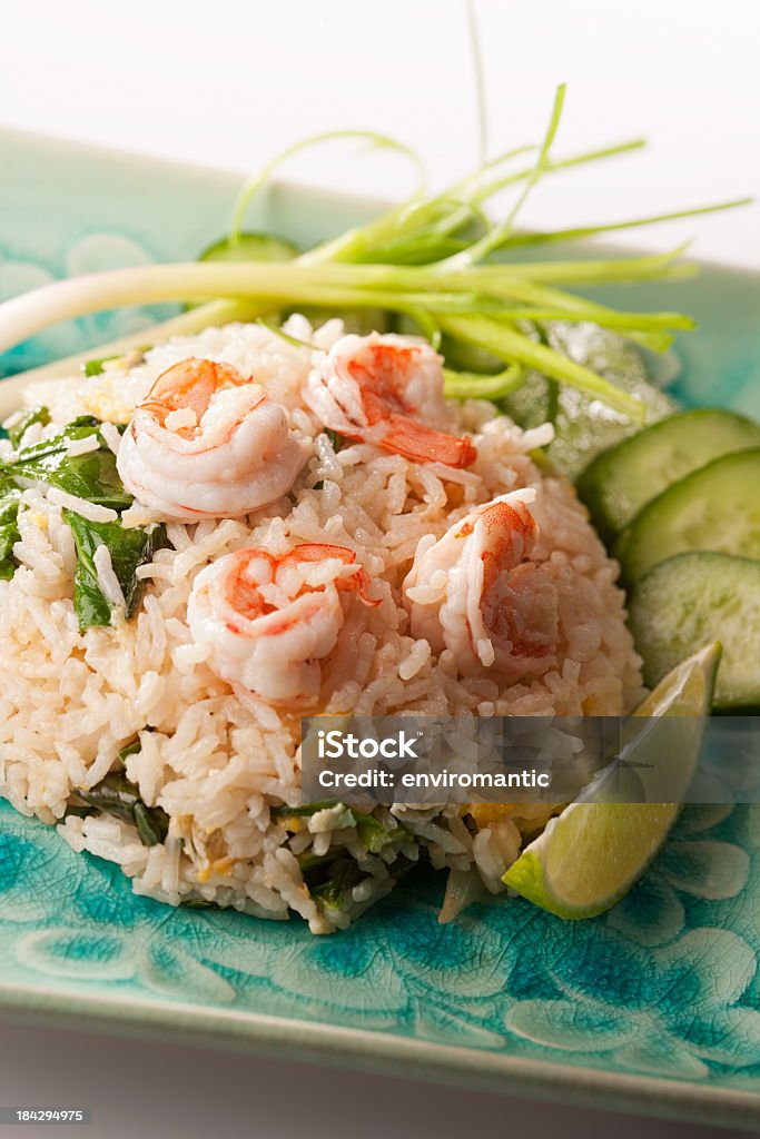 Riz frit aux crevettes thaï. - Photo de Aliment libre de droits
