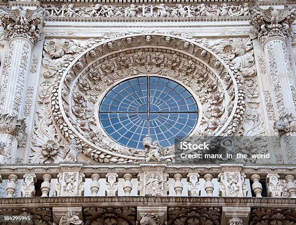 Rozeta Basilica Di Santa Croce Lecce Włochy - zdjęcia stockowe i więcej obrazów Apulia - Apulia, Lecce, Barok
