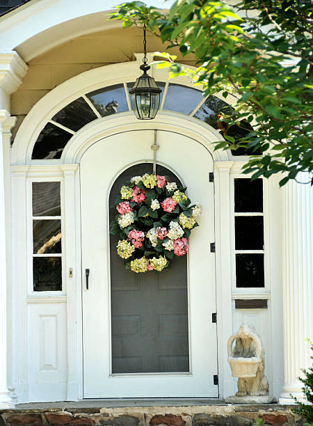 istock Beautiful Entrance 184296954