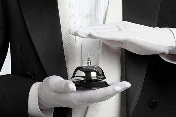 버틀러 쥠 및 대해 링형 서비스 bell - butler waiter tuxedo personal valet 뉴스 사진 이미지