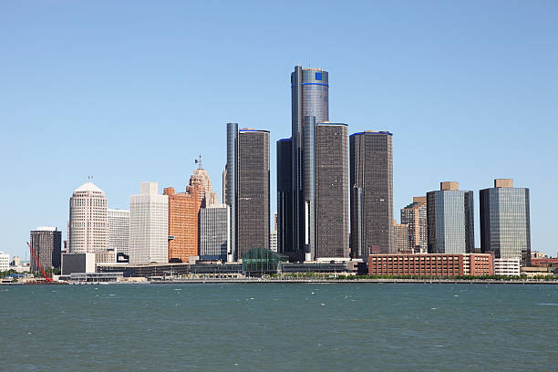 istock Detroit Cityscape 184299121