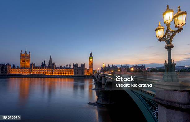 Big Ben E Il Ponte Di Westminster - Fotografie stock e altre immagini di Big Ben - Big Ben, Capitali internazionali, City di Westminster - Londra