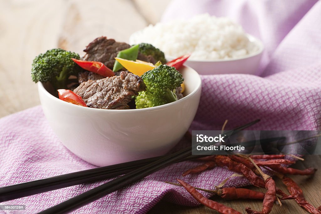 Asian imagens estáticas: Carne e legumes refogados - Foto de stock de Carne de Vaca royalty-free