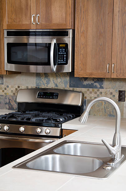 istock Close up of kitchen sink 184302214