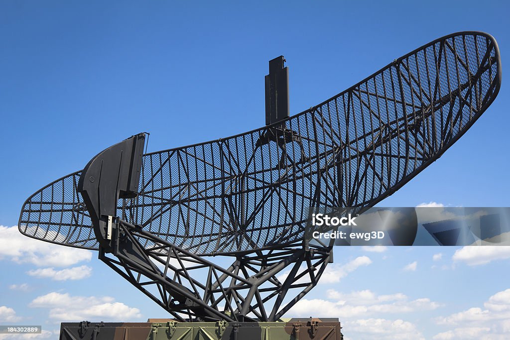 Radar antena militar - Foto de stock de Radar royalty-free