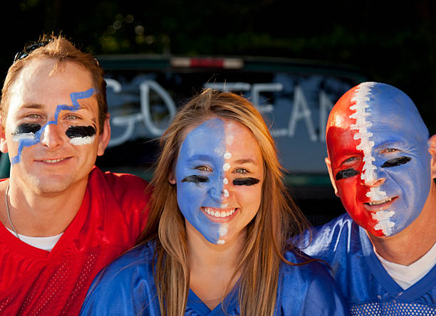 istock Football Fans 184303393