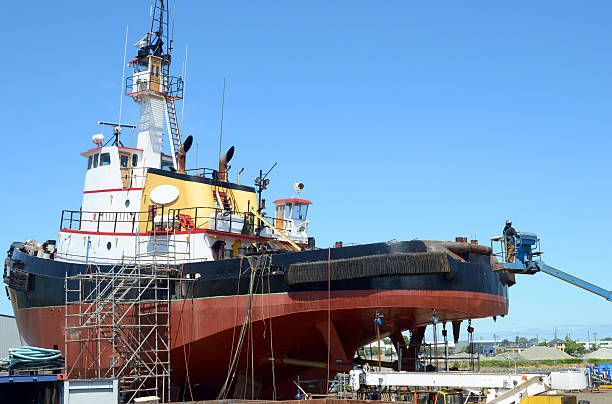 istock Ship Repair / Refit in a Victoria Shipyard 184303427