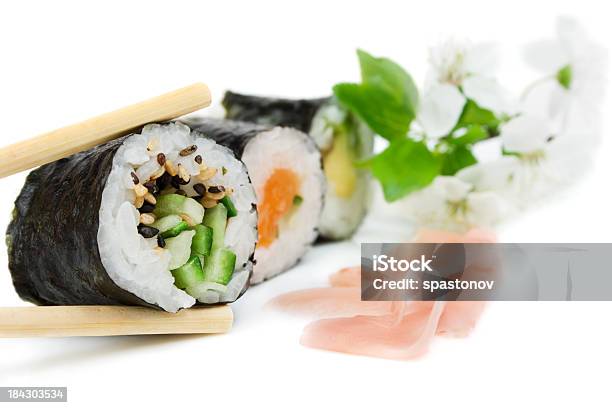 일본 스시 초밥에 대한 스톡 사진 및 기타 이미지 - 초밥, 흰색 배경, 0명