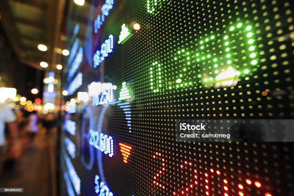 株式マーケットチャート - 株価ボードのロイヤリティフリーストックフォト