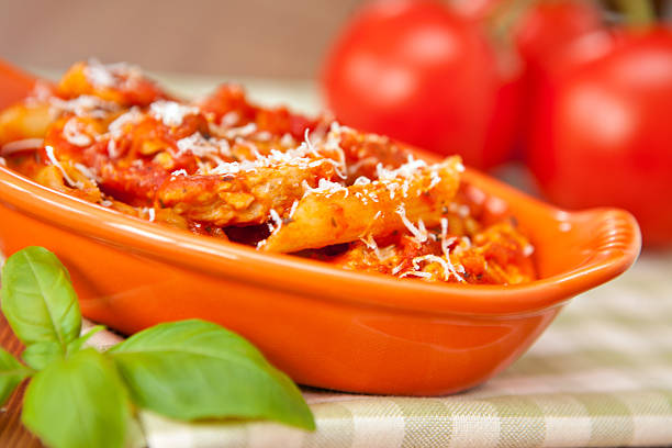 istock Spicy chicken penne pasta 184312527